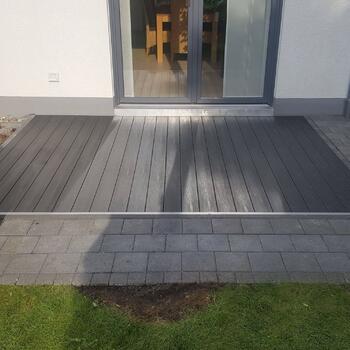 Terrasse und Balkon