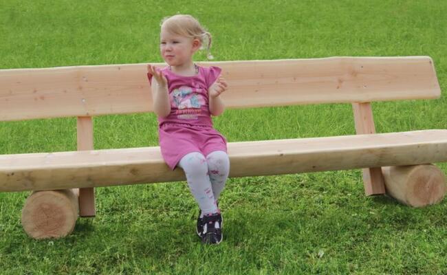 Kindergartenbank Feldberg aus Douglasie, exklusiv bei Sauerland