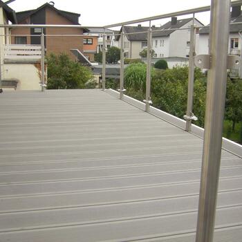 Terrasse und Balkon